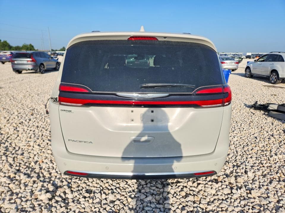 2021 CHRYSLER PACIFICA TOURING 6