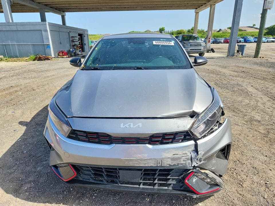 2023 KIA FORTE GT LINE 5