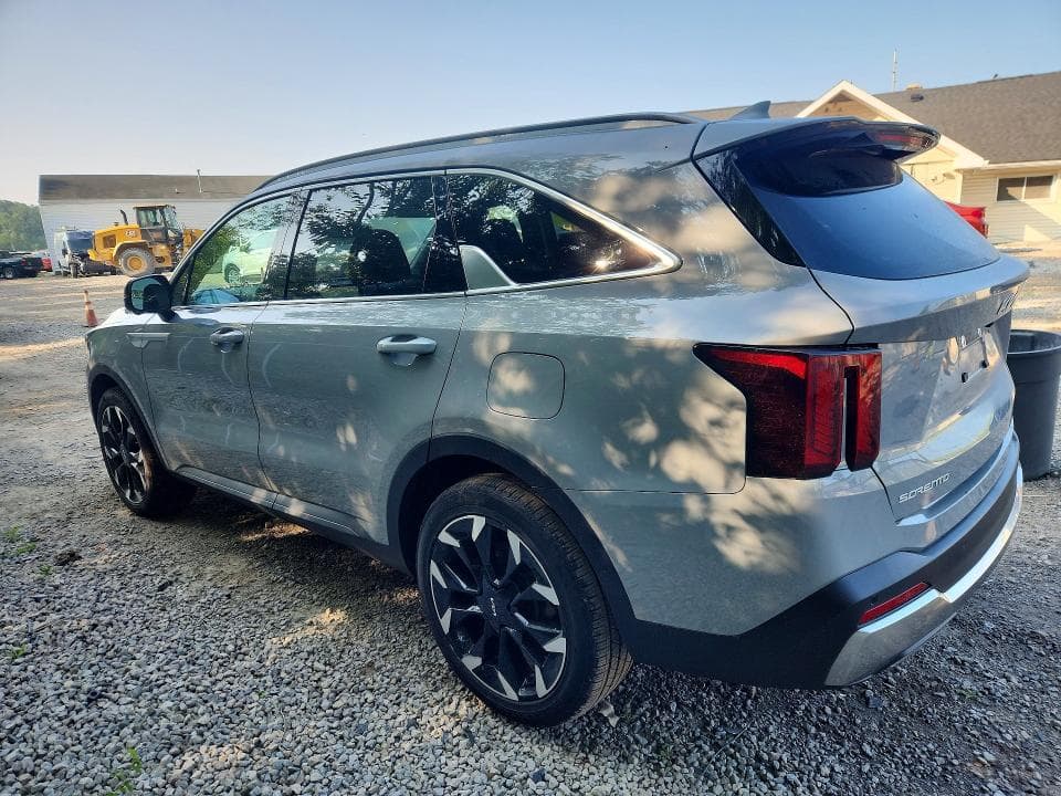 2025 KIA SORENTO SX 2