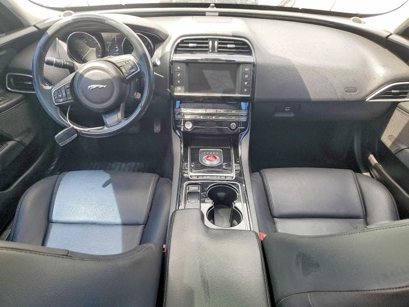 2017 JAGUAR XE PREMIUM 8