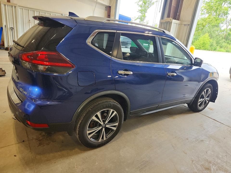 2019 NISSAN ROGUE SV 3