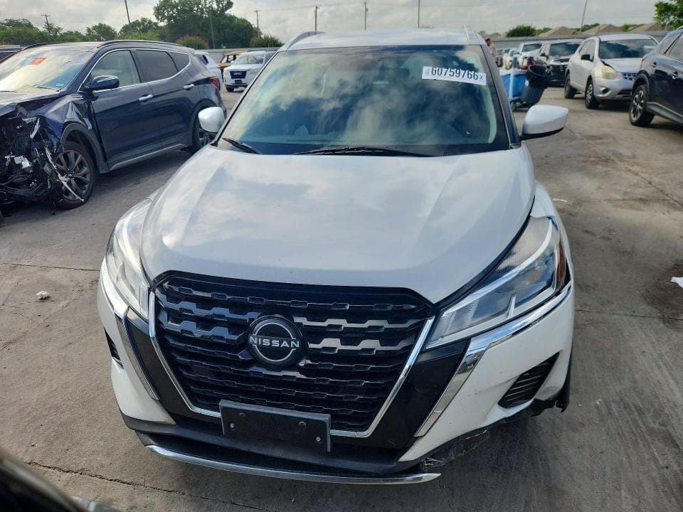 2023 NISSAN KICKS SV 5