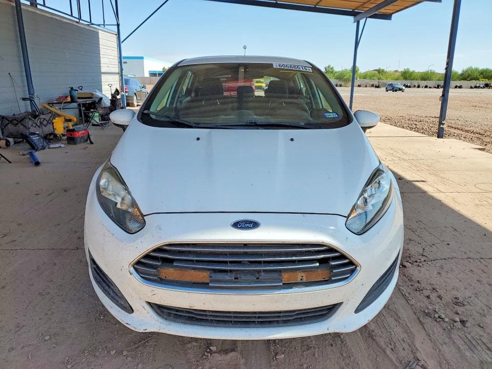 2017 FORD FIESTA SE 5