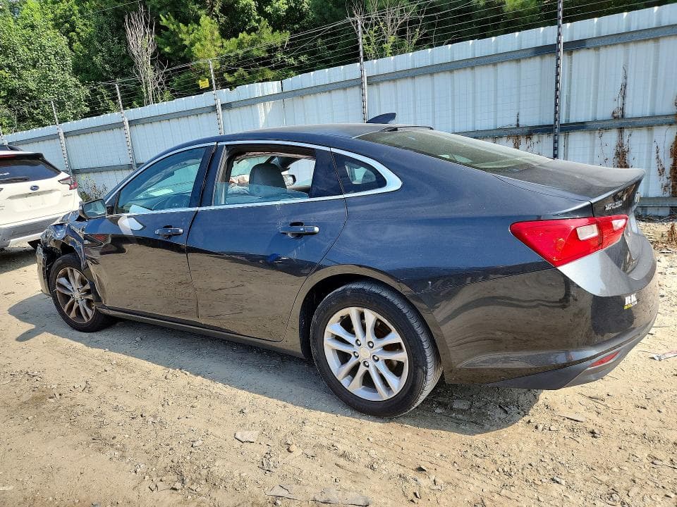 2017 CHEVROLET MALIBU LT 2