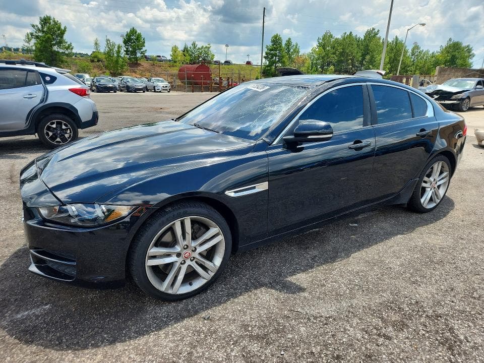 2017 JAGUAR XE PREMIUM - 1