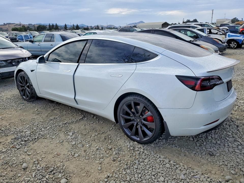 2020 TESLA MODEL 3 2