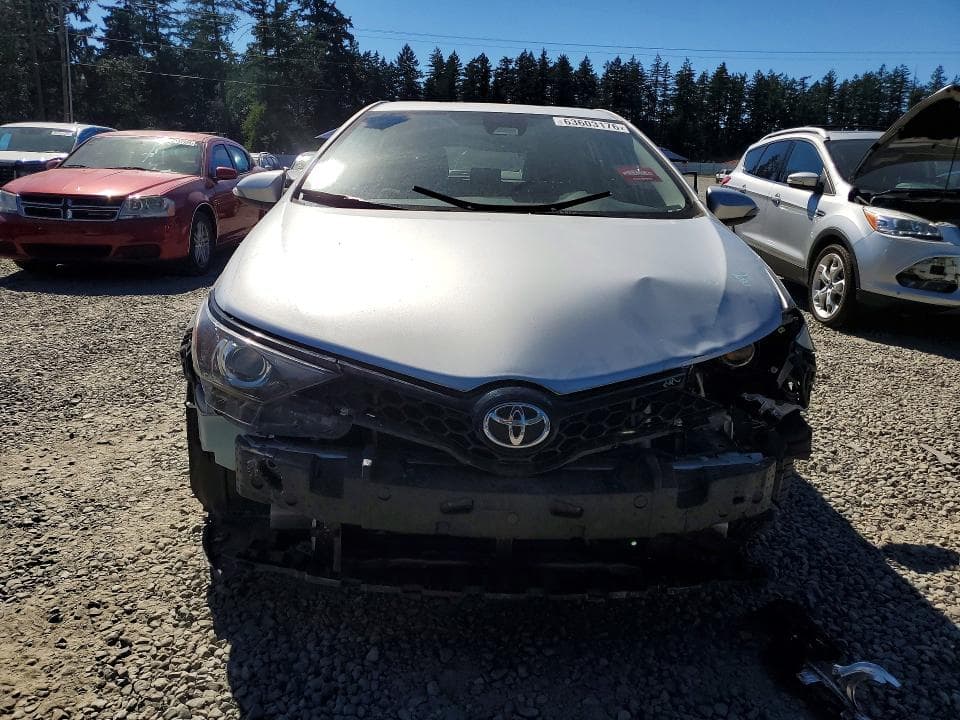 2017 TOYOTA COROLLA IM BASE 5