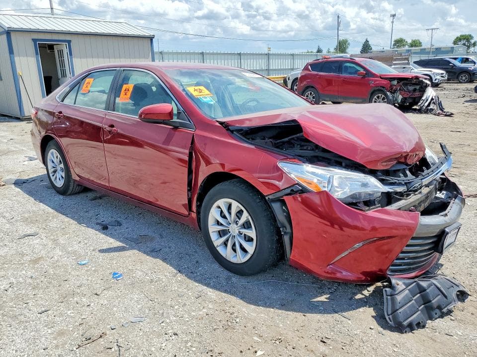 2017 TOYOTA CAMRY LE 4