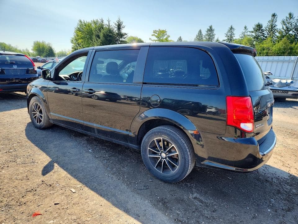 2018 DODGE GRAND CARAVAN GT 2