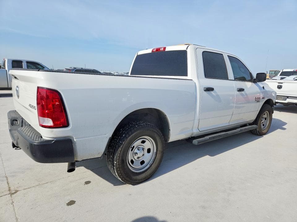 2022 RAM 1500 CLASSIC TRADESMAN 3