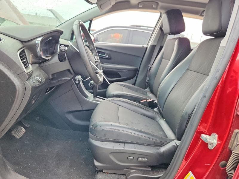2020 CHEVROLET TRAX 1LT 7