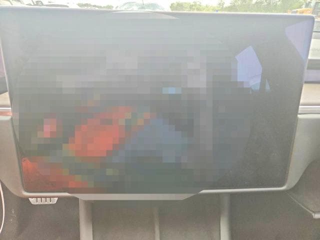 2021 TESLA MODEL S 9
