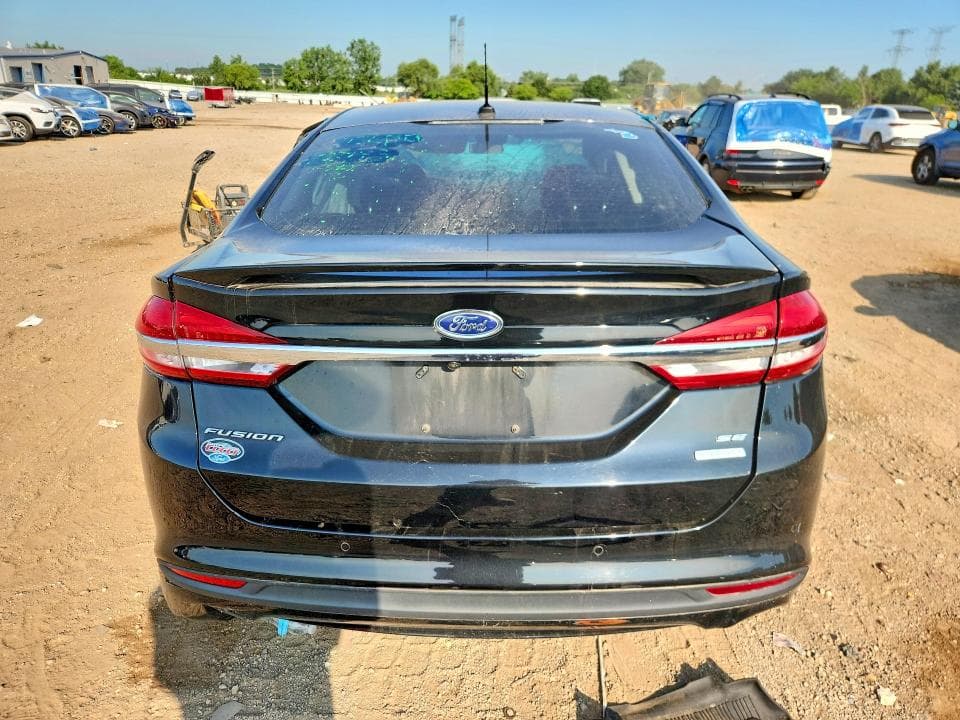 2017 FORD FUSION SE 6