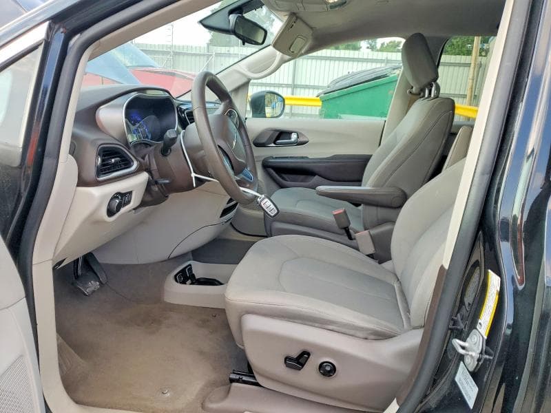 2017 CHRYSLER PACIFICA TOURING 7