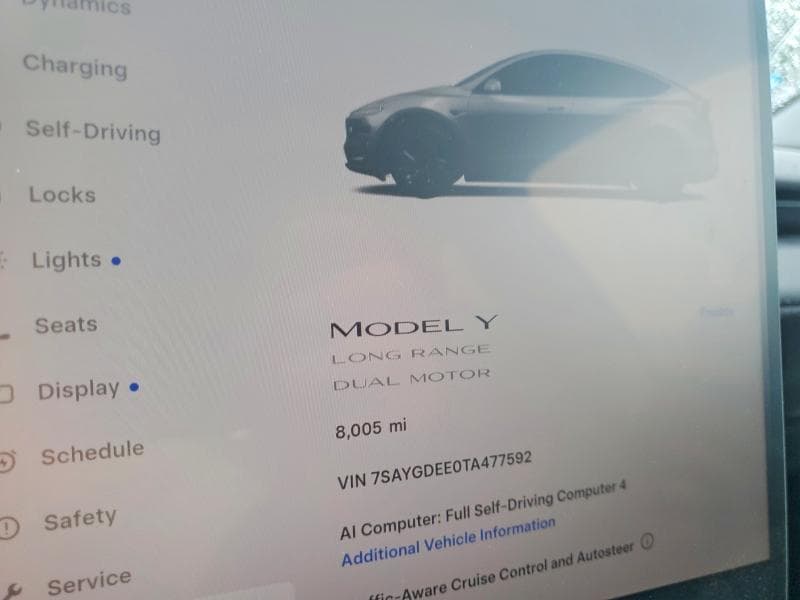 2026 TESLA MODEL Y 9