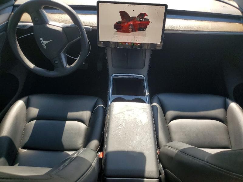 2023 TESLA MODEL Y 8