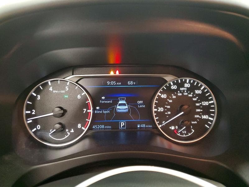 2021 NISSAN ALTIMA SR 9