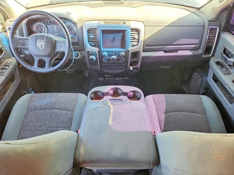 2019 RAM 1500 CLASSIC SLT 8