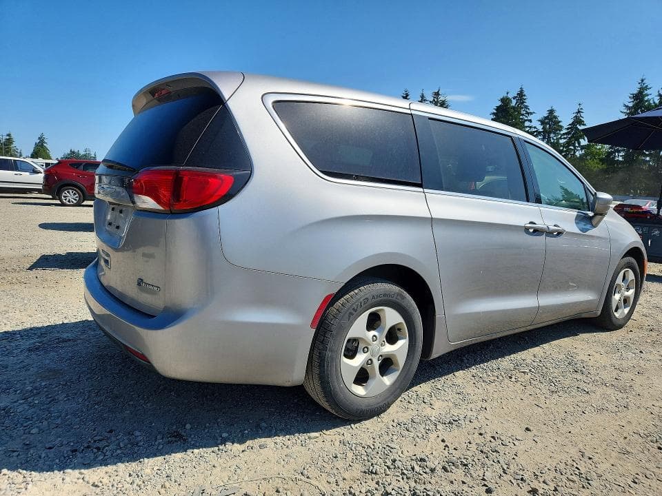2017 CHRYSLER PACIFICA HYBRID PINNACLE 3