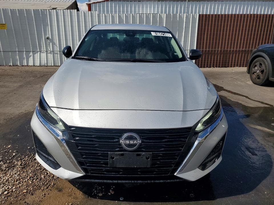 2025 NISSAN ALTIMA SV 5