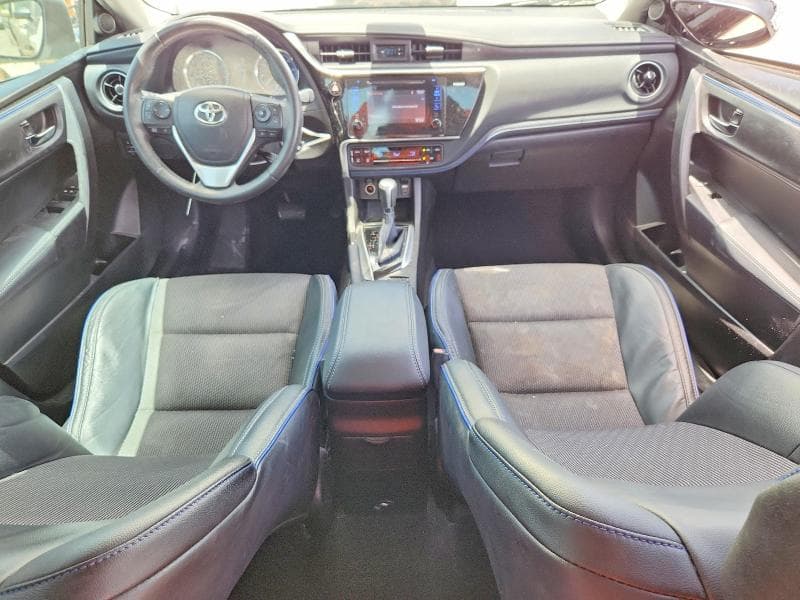 2017 TOYOTA COROLLA SE 8
