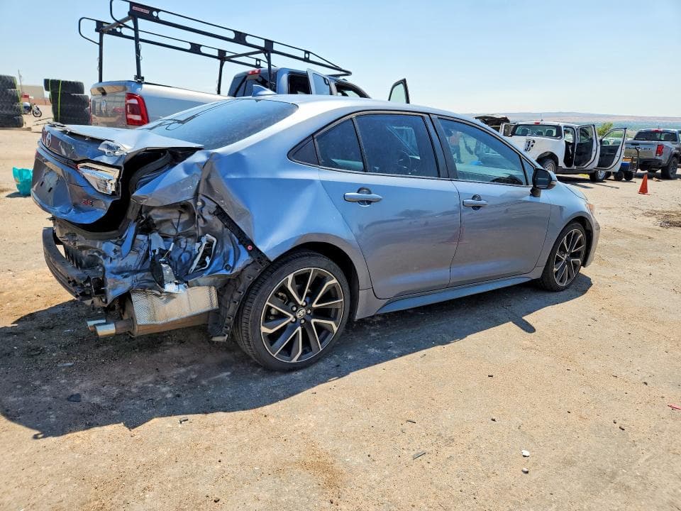 2022 TOYOTA COROLLA SE 3