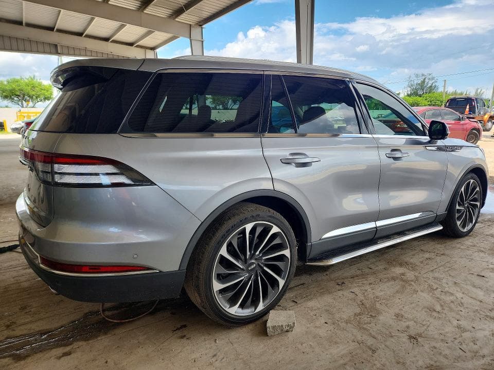 2020 LINCOLN AVIATOR RESERVE 3