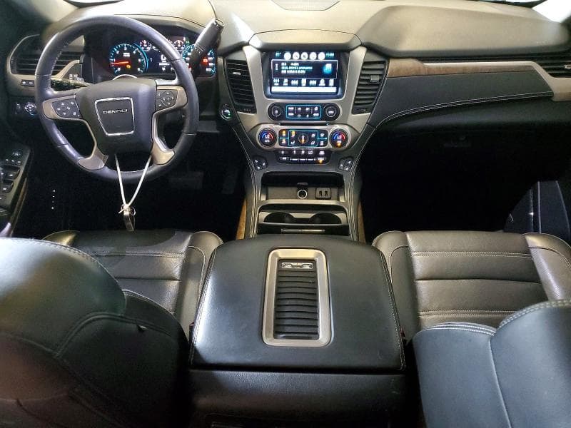 2018 GMC YUKON DENALI 8