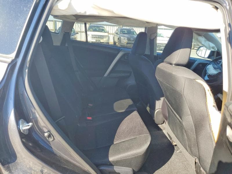 2017 TOYOTA RAV4 LE 11