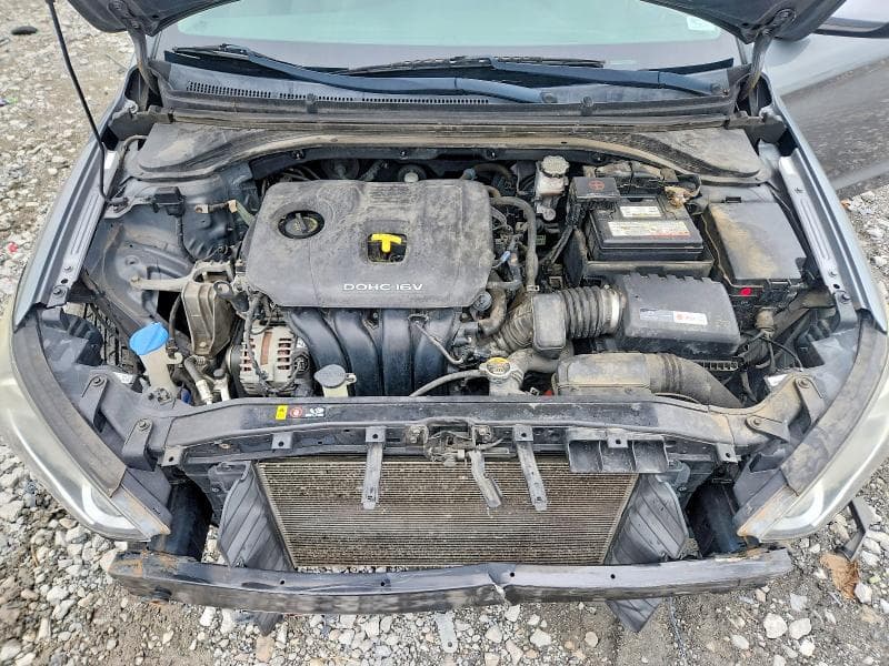 2017 HYUNDAI ELANTRA SE 11