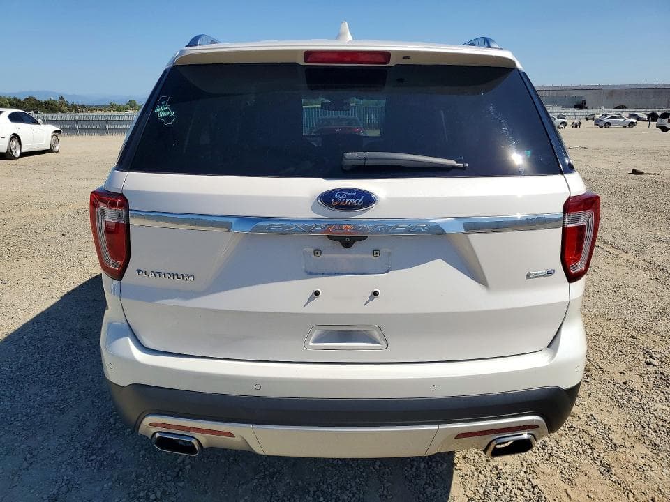 2017 FORD EXPLORER PLATINUM 6