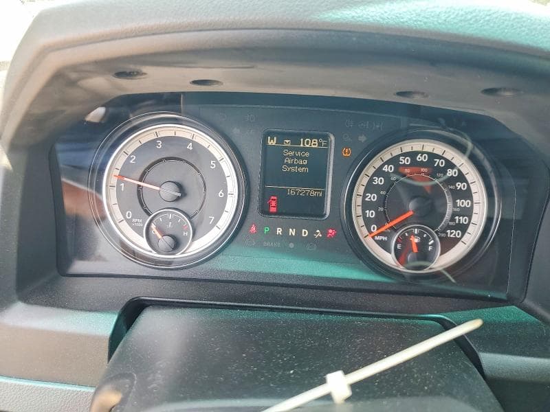 2019 RAM 1500 CLASSIC SLT 9
