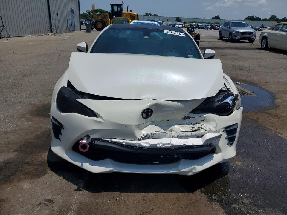 2019 TOYOTA 86 BASE 5
