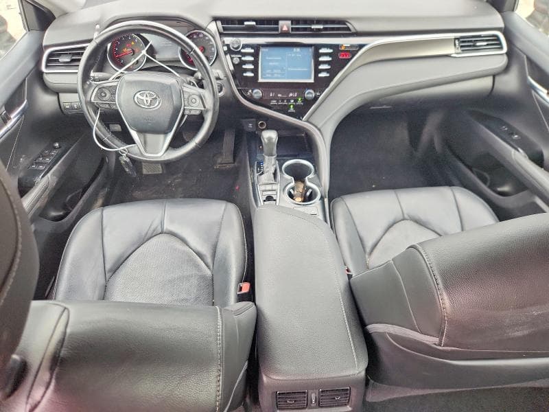 2018 TOYOTA CAMRY XSE 8
