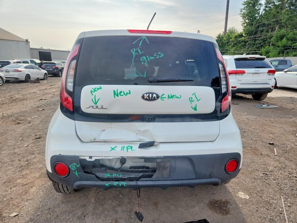 2017 KIA SOUL BASE 6