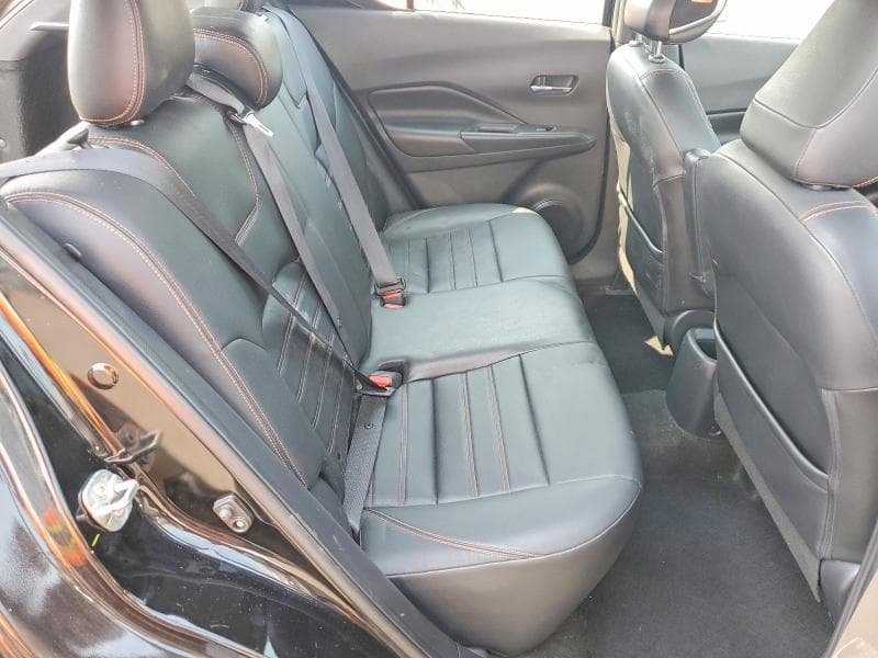 2019 NISSAN KICKS SR 10