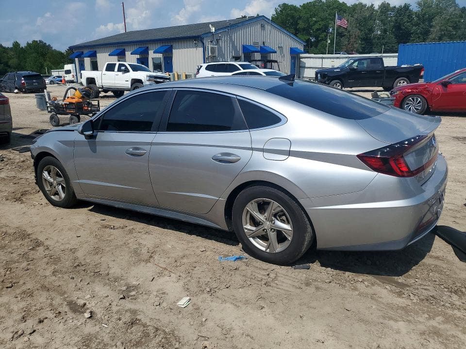 2021 HYUNDAI SONATA SE 2