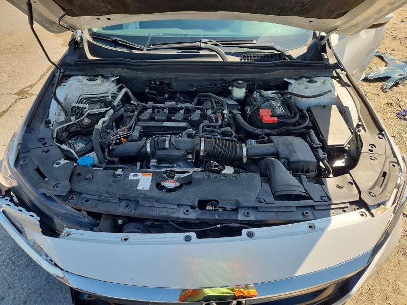 2020 HONDA ACCORD LX 11