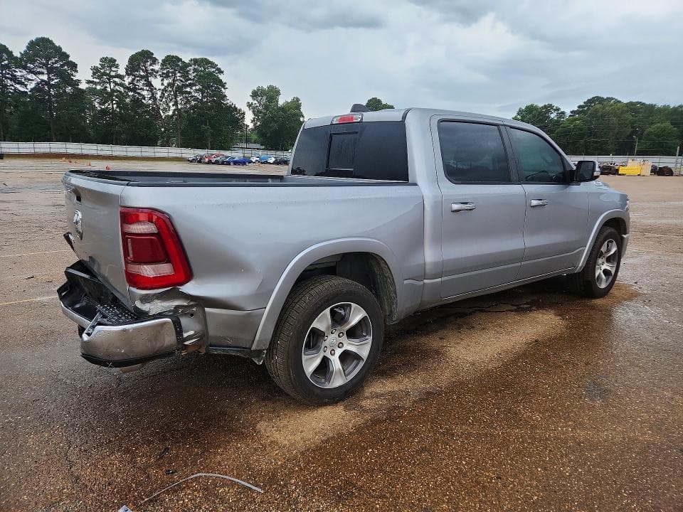 2019 RAM 1500 LARAMIE 3