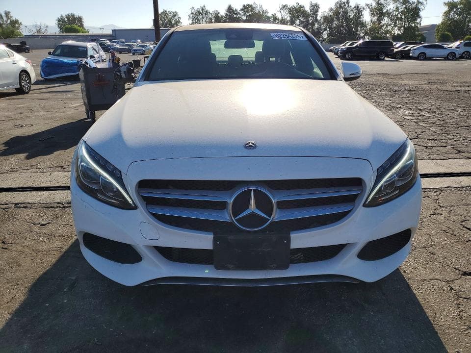 2018 MERCEDES-BENZ C 300 5