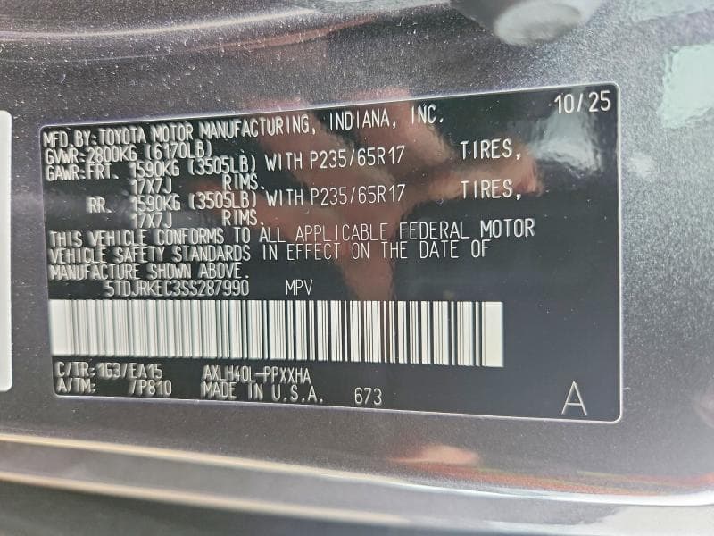 2025 TOYOTA SIENNA XLE 8-PASSENGER 13