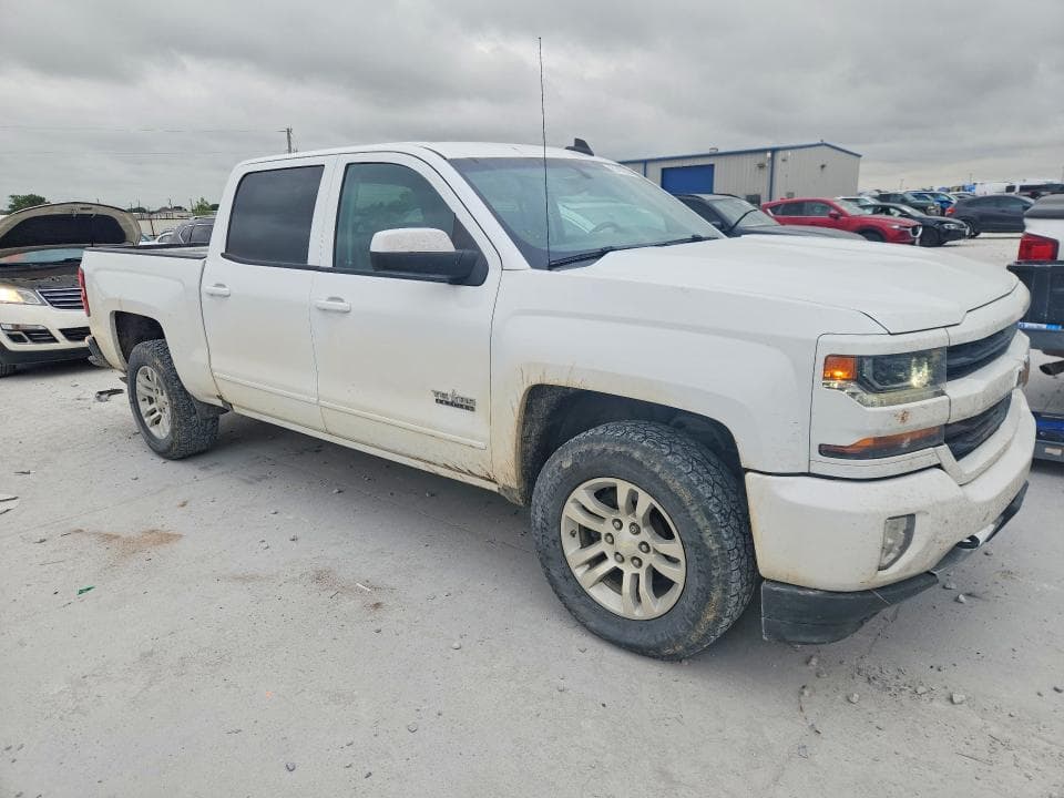 2018 CHEVROLET SILVERADO K1500 LT 4