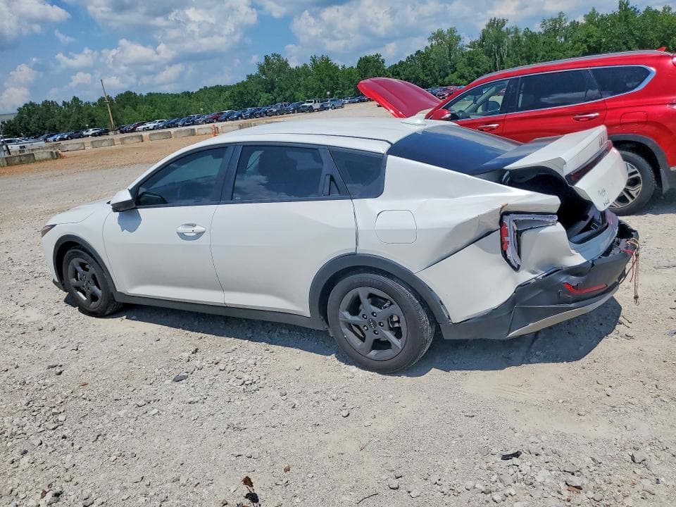 2025 KIA K4 LXS 2