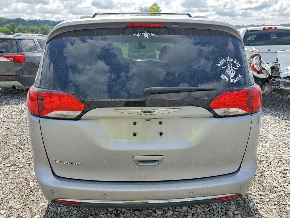 2020 CHRYSLER PACIFICA TOURING L 6
