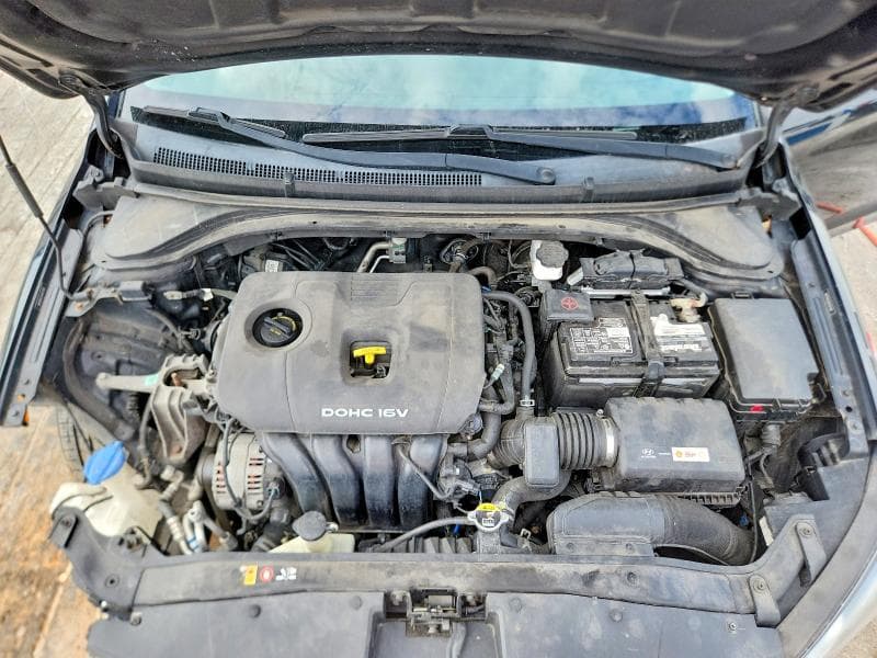 2017 HYUNDAI ELANTRA SE 11