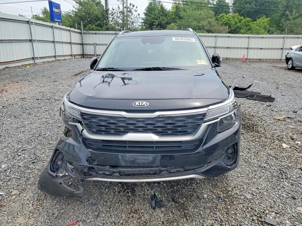 2021 KIA SELTOS S 5