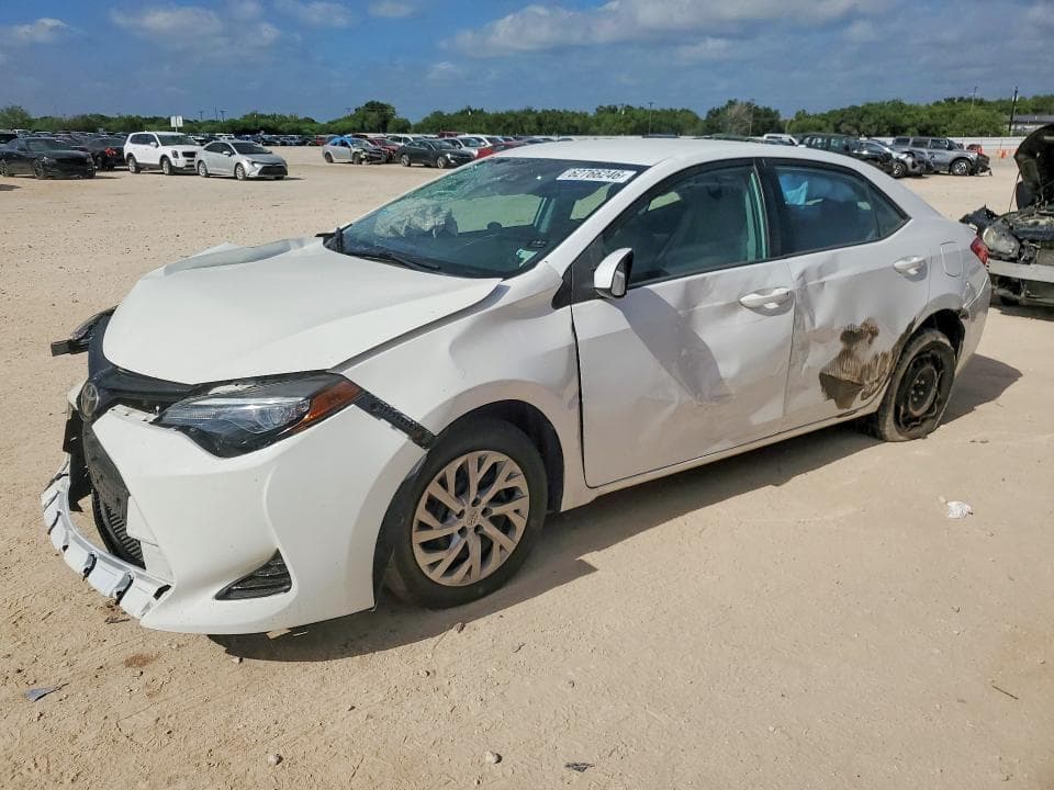 2017 TOYOTA COROLLA LE - 1