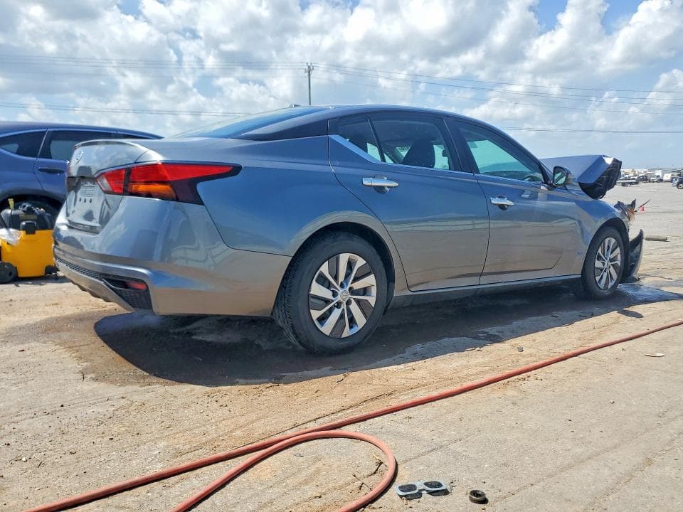 2019 NISSAN ALTIMA S 3