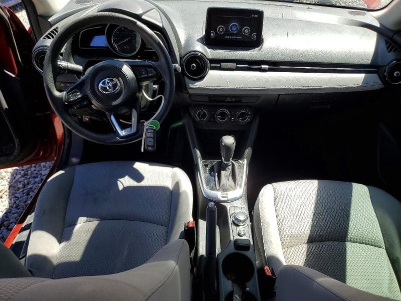 2019 TOYOTA YARIS LE 8