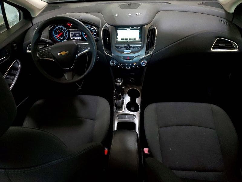 2017 CHEVROLET CRUZE LT 8